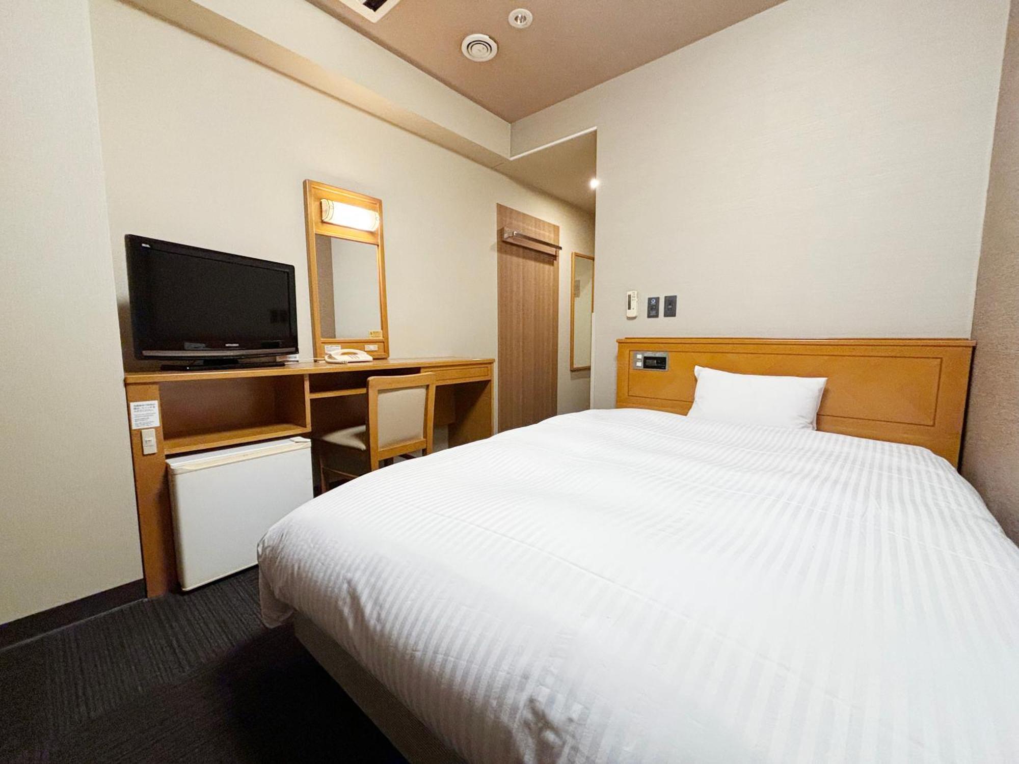 Route Inn Grantia Hanyu Spa Resort Exterior photo
